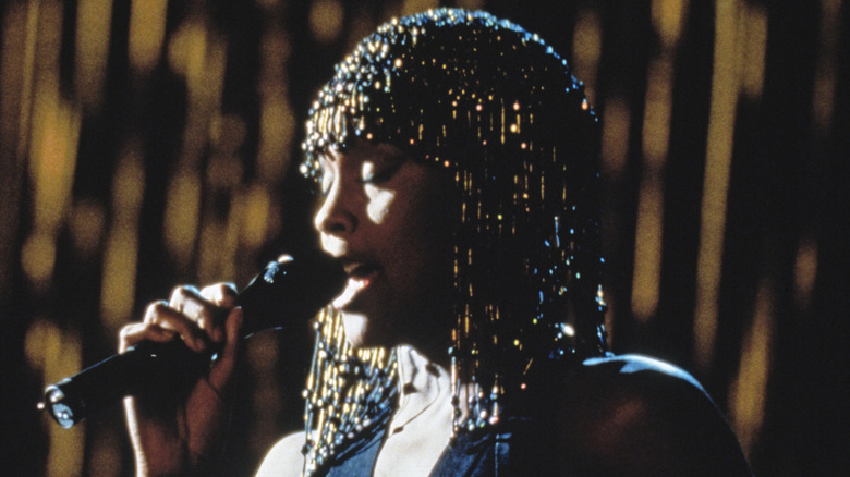 Whitney Houston cantando en The Bodyguard