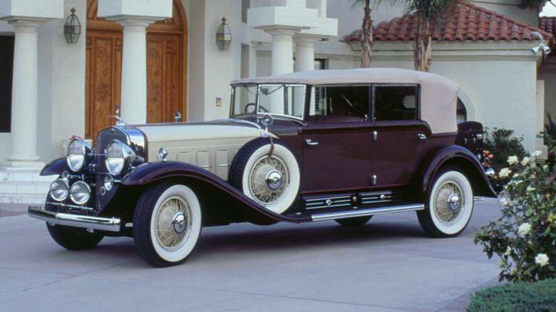 Fiesta moderna de un Cadillac V16 de 1932