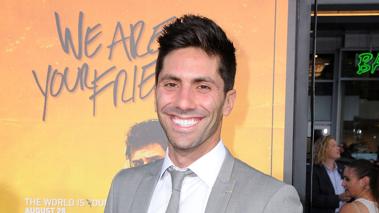 Nev Schulman en la alfombra roja en 2015