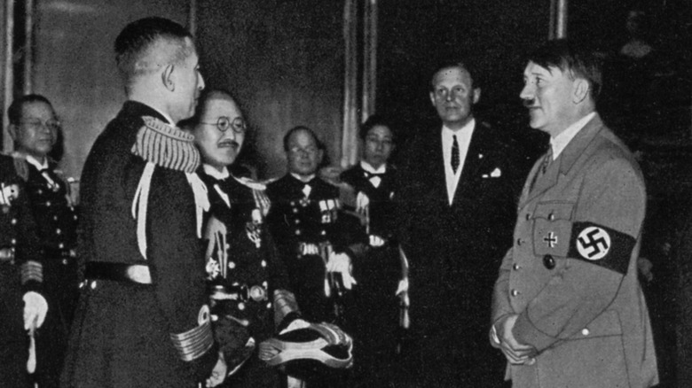 Hitler con delegación japonesa