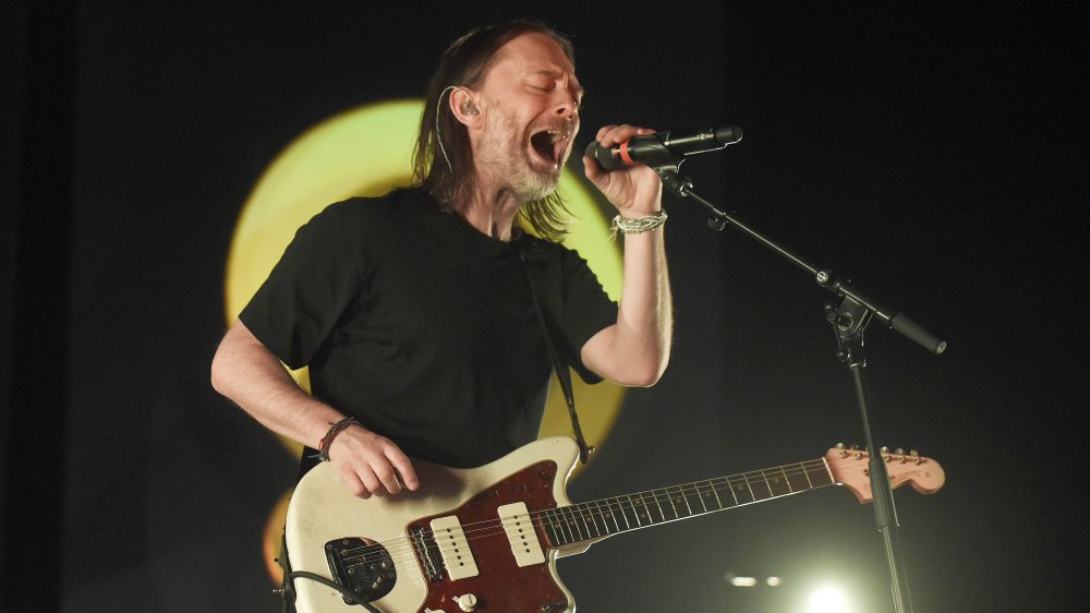 Thom Yorke actúa frente a la multitud en 2018