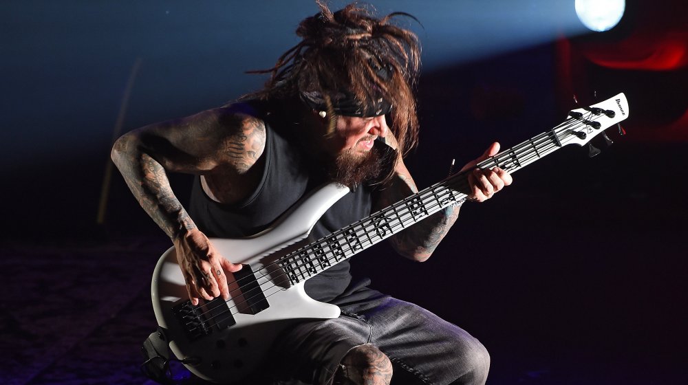 Reggie 'Fieldy' Arvizu de Korn