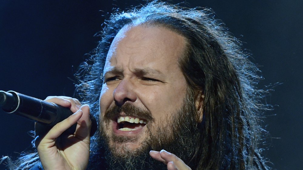 La trágica historia real de Korn: luchas y tragedias internas