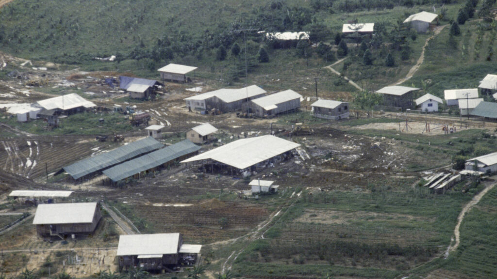 La Verdadera Historia del Día de la Masacre en Jonestown