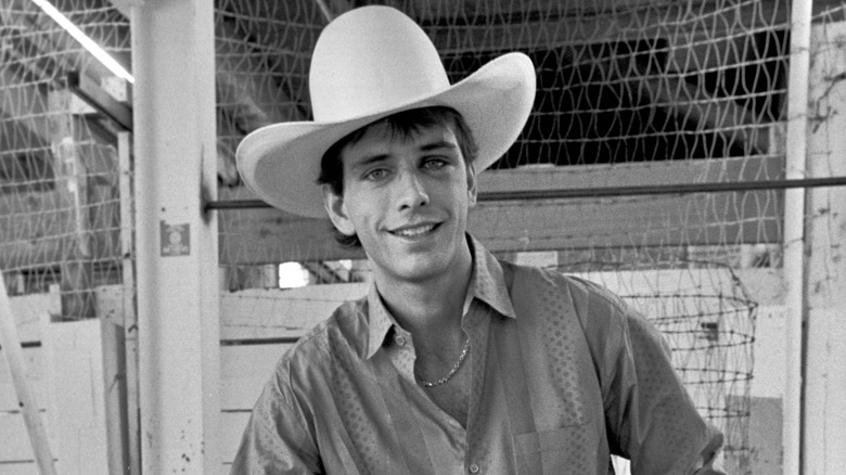 Lane Frost con sombrero de vaquero