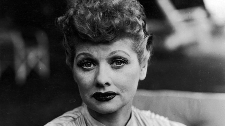 Lucille Ball en una foto en blanco y negro