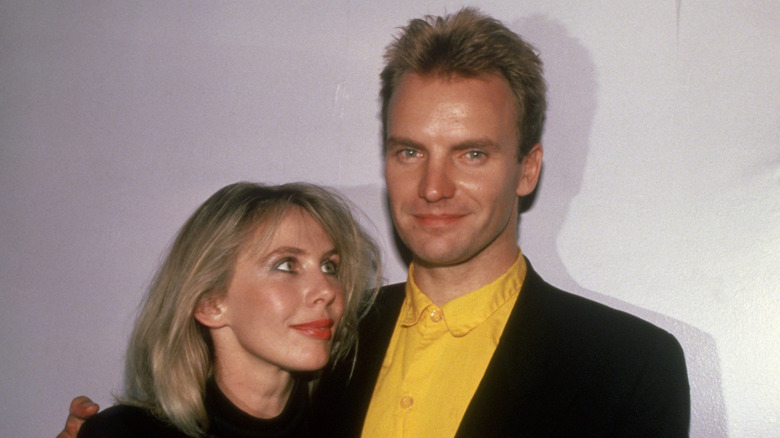 Sting y Trudie Styler posando en los 80